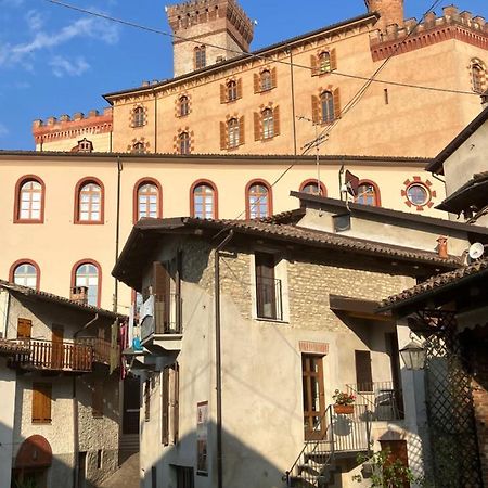 Un Passo Dal Castello Lejlighed Barolo Eksteriør billede